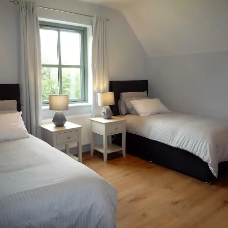 Beechwood 6 - Luxurious Living * Kenmare