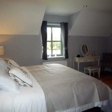 Vila Beechwood 6 - Luxurious Living