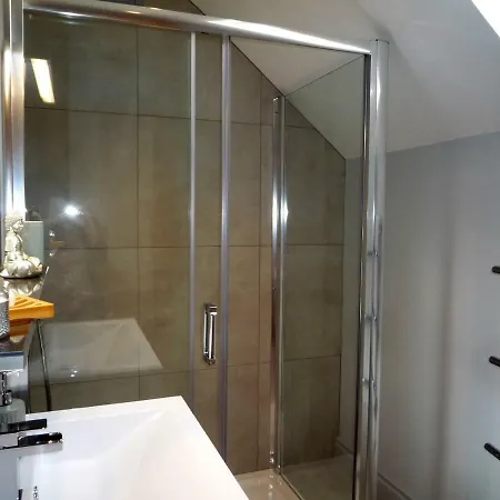 Beechwood 6 - Luxurious Living Kenmare