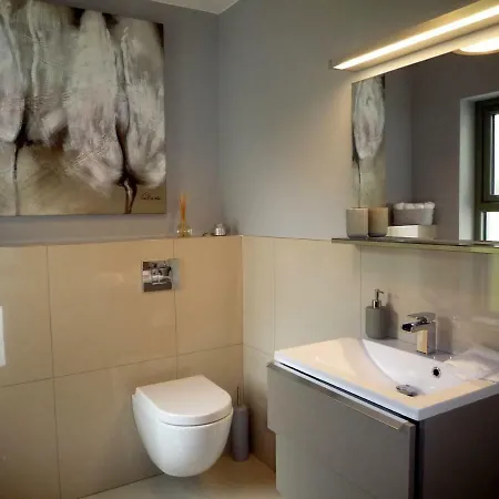Beechwood 6 - Luxurious Living Villa