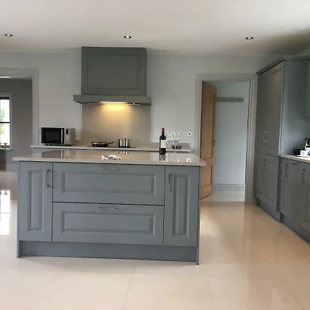 Beechwood 6 - Luxurious Living Βίλα Kenmare