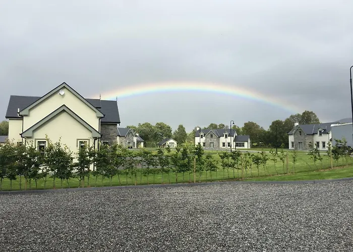 Beechwood 6 - Luxurious Living Villa