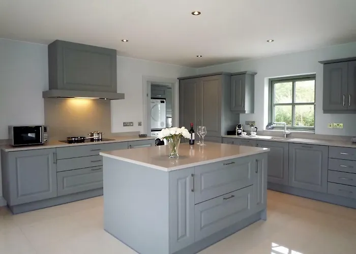 Beechwood 6 - Luxurious Living Villa