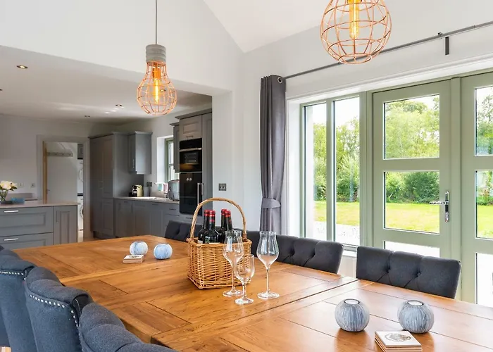 Beechwood 6 - Luxurious Living Kenmare