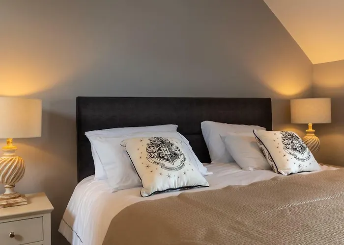 Beechwood 6 - Luxurious Living